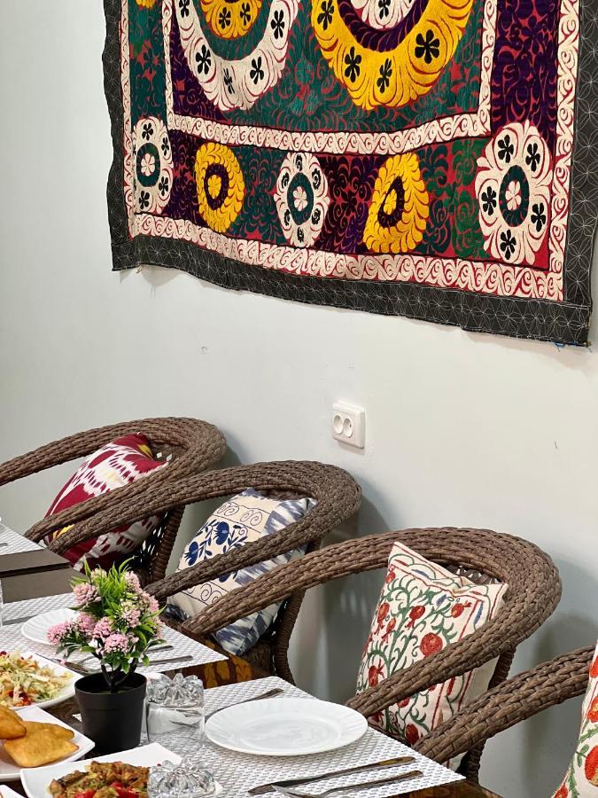 Art Suzani National House Hotel Buchara Buitenkant foto