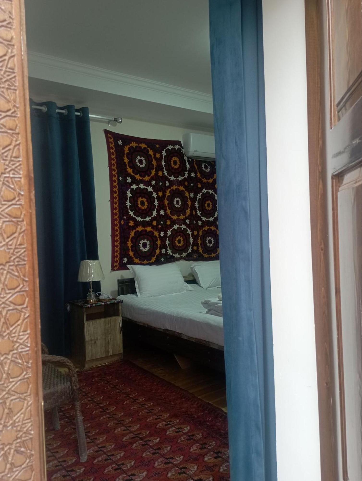 Art Suzani National House Hotel Buchara Buitenkant foto