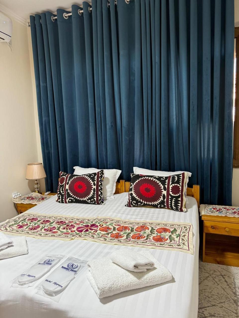 Art Suzani National House Hotel Buchara Buitenkant foto