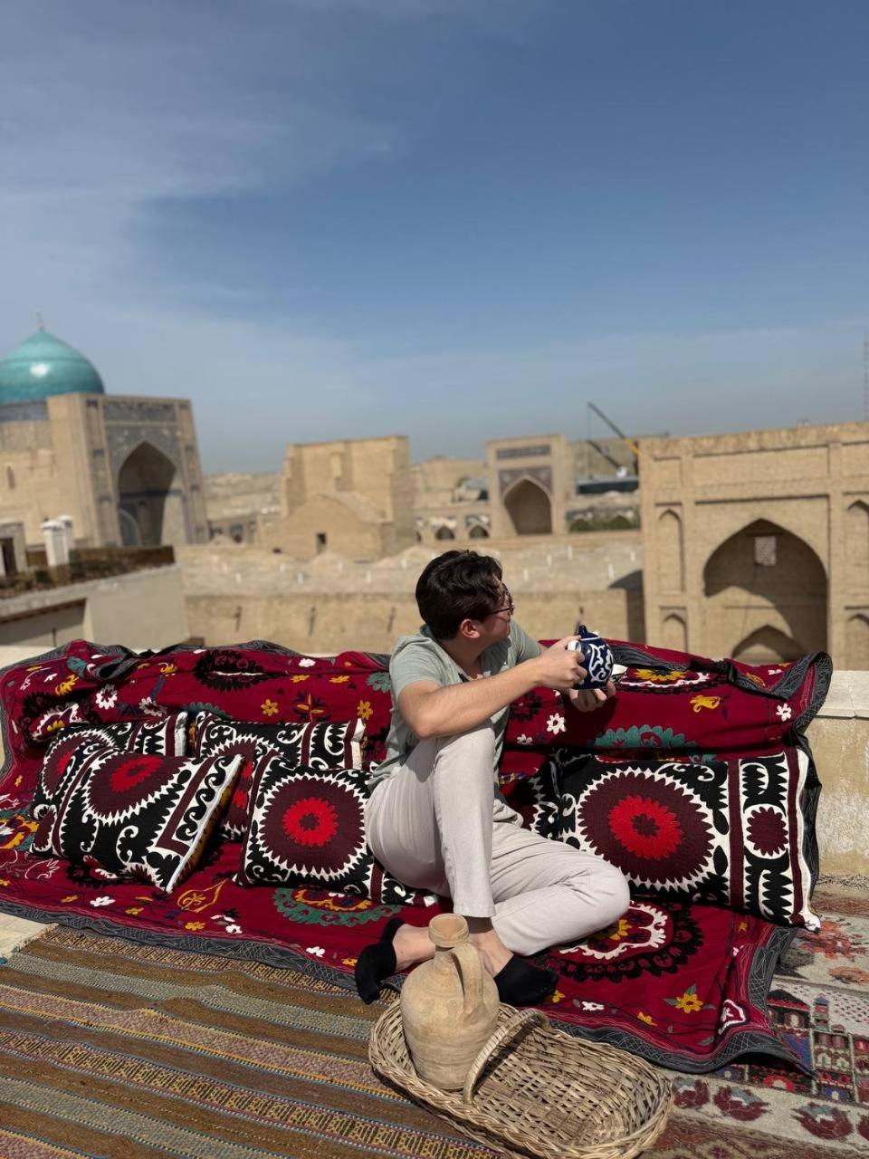 Art Suzani National House Hotel Buchara Buitenkant foto